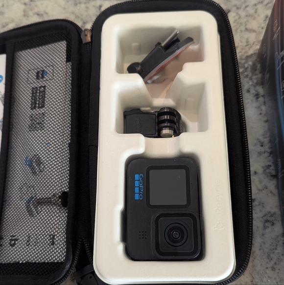 Go Pro 10 - Picture 4 of 6